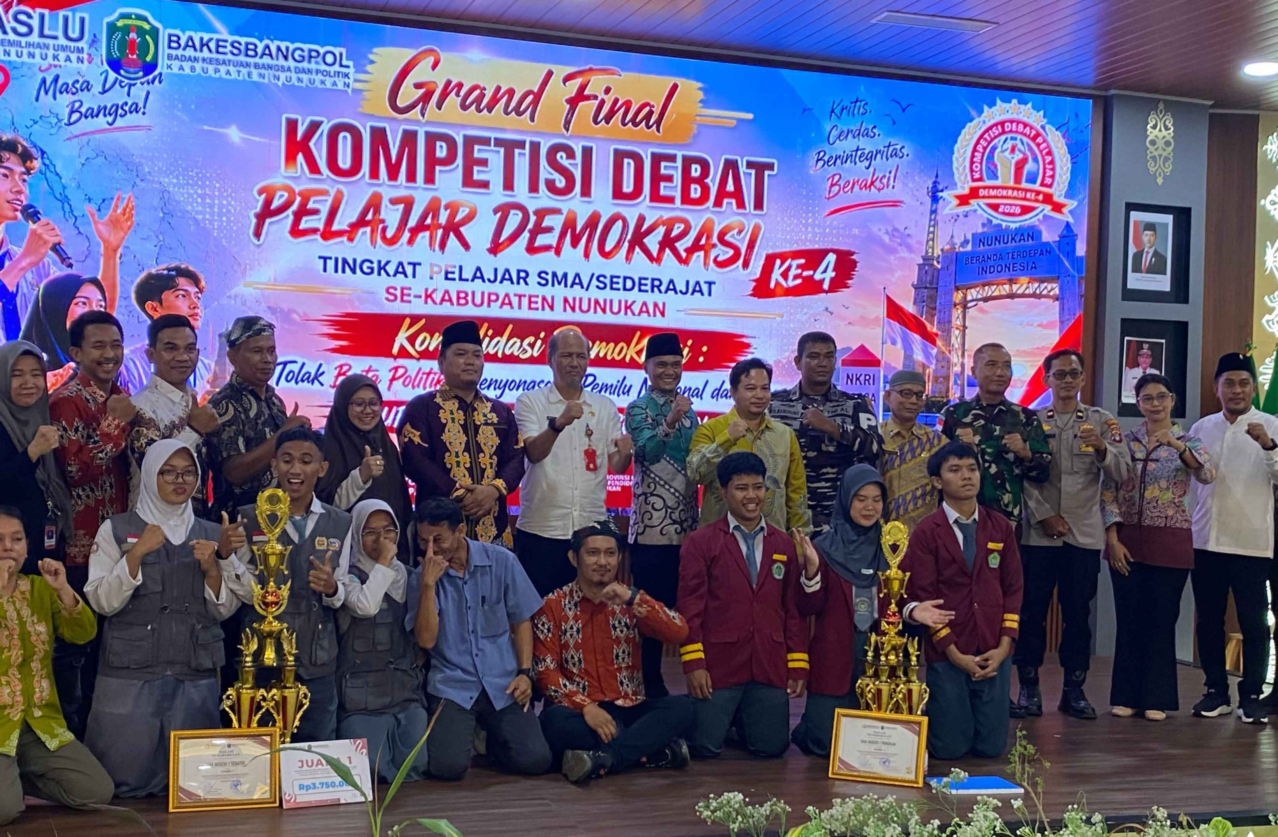Wakil Ketua I DPRD Nunukan Hadiri Grand Final Kompetisi Debat Desentralisasi Antar Pelajar