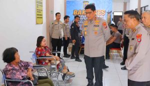 Kapolda Kaltara Ikuti Vicon Puncak Bakti Kesehatan Hari Bhayangkara Ke-80 Dan Tinjau Langsung Pelayanan Kesehatan