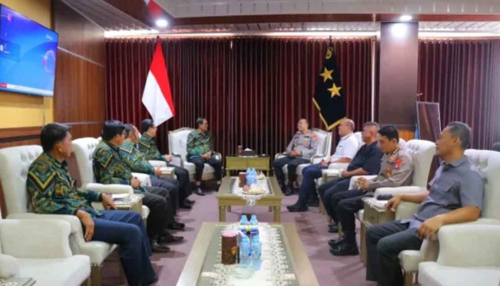 Kapolda Kaltara Terima Kunjungan Ketua Pengadilan Tinggi, Perkuat Sinergi Penegakan Hukum