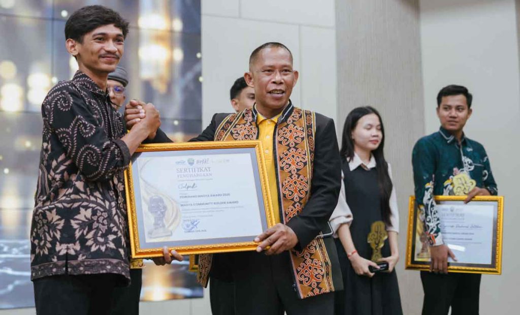 Pemkab Bulungan Anugerahkan Madya Award 2026 kepada 10 Pemuda Berprestasi
