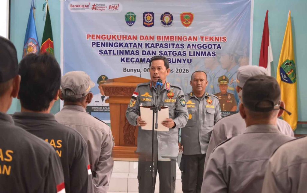 Pemkab Bulungan Tingkatkan Kompetensi Pelindung Masyarakat, 30 Anggota Satlinmas Bunyu Dikukuhkan