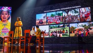 Wardah Inspiring Teacher 2026, Cerita Dika Ajak Siswa Berani Berbahasa Inggris