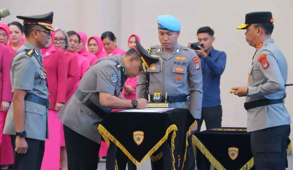 Kapolda Kaltara Pimpin Sertijab, Dua Pejabat Polda Ganti Posisi