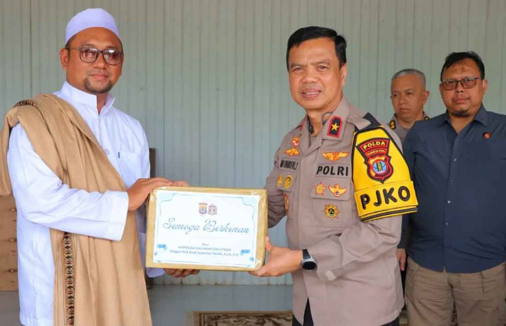 Kapolda Kaltara Salurkan Tali Asih ke Pesantren Alkhairaat Malinau
