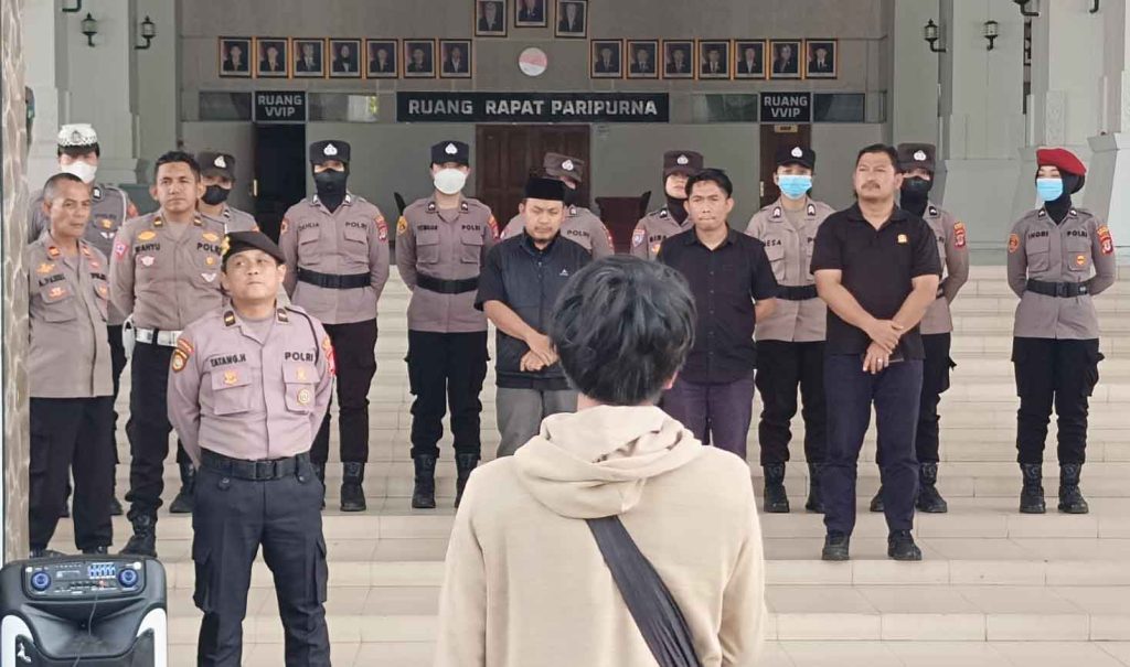 Forum Mahasiswa Demokrasi Sampaikan Delapan Tuntutan ke DPRD Nunukan